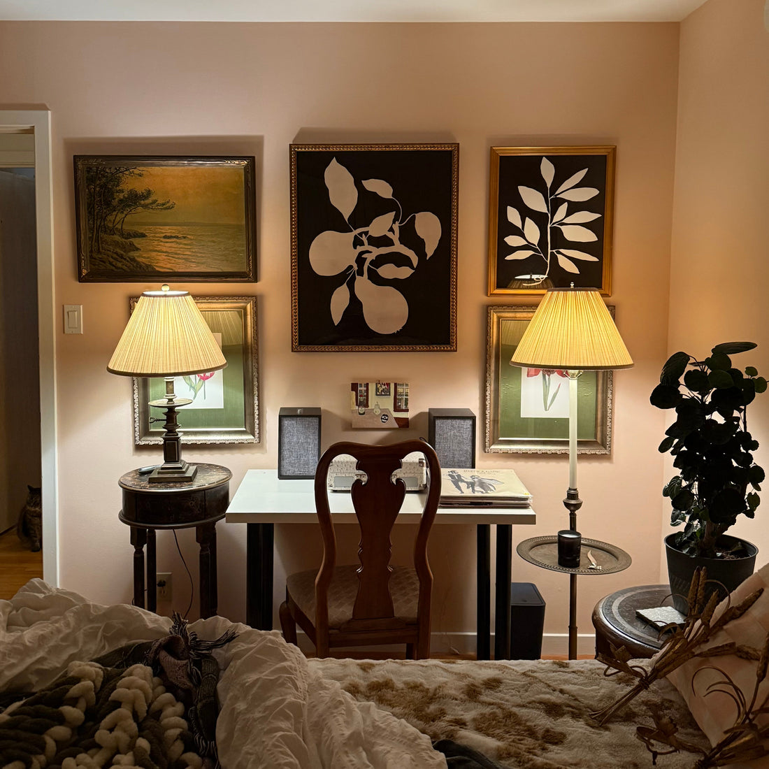 How to Make a Gallery Wall