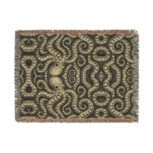 Octopus Throws a Blanket